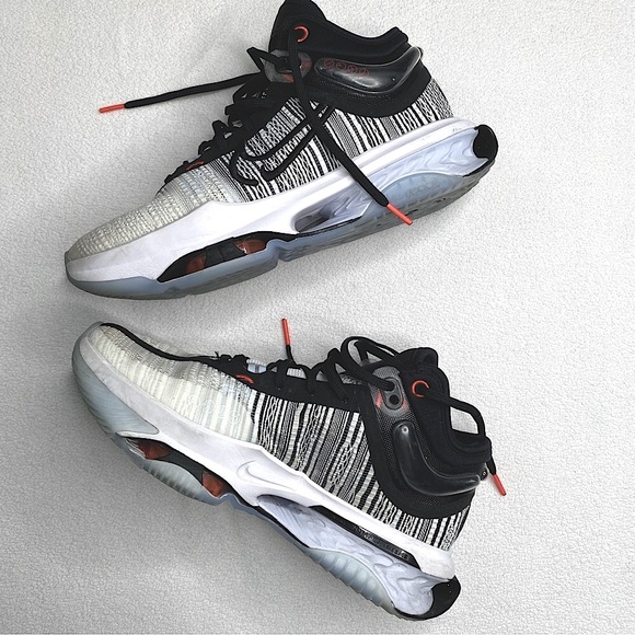 Nike Air Zoom GT Jump 2 EP 'White Black'
Size (9) - Picture 5 of 13